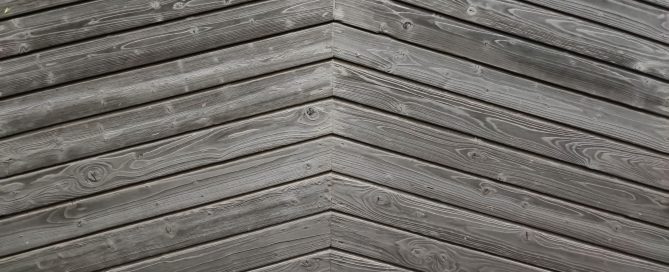 Le bois carbonisé une tendance innovante pour vos bardages intérieurs